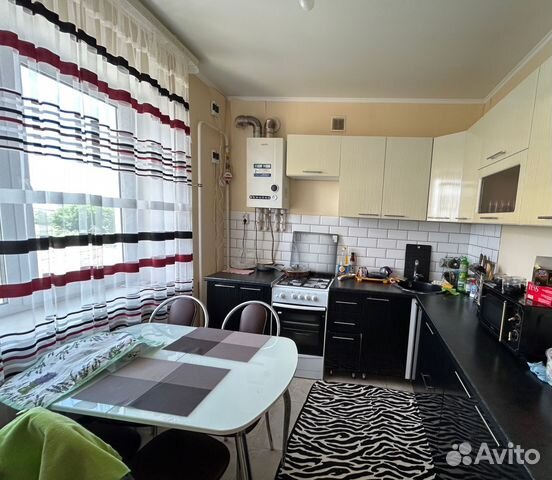 

1-к. квартира, 37 м², 2 кровати