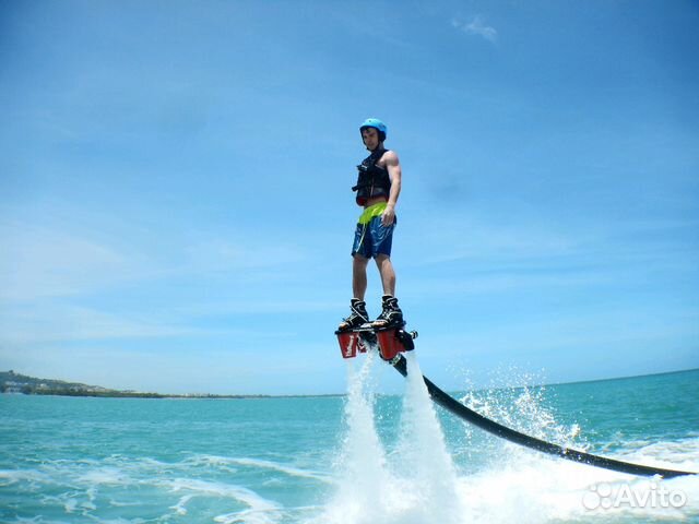Полеты на Флайборде (Flyboard) Полеты на Флайборде (Flyboard)