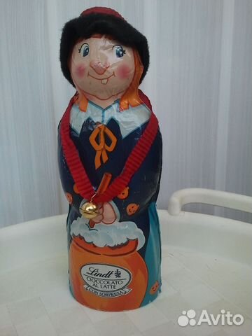 Коллекционная фигурка из шоколада 2000год