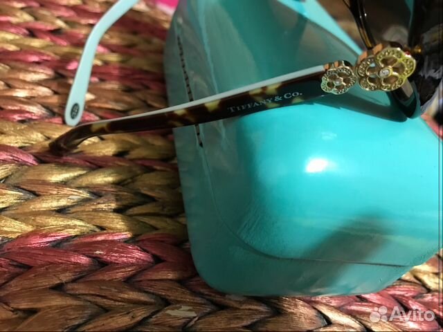 Солнцезащитные очки Tiffany & Go. Italy Солнцезащитные очки Tiffany & Go. Italy
