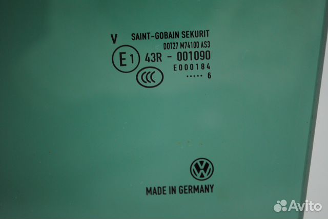 Стекло задней левой двери VW Touareg 2 NF