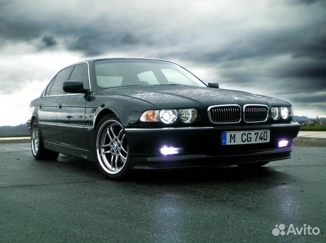 Лобовое стекло BMW 7 E 38 Лобовое стекло BMW 7 E 38