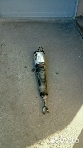 Стойка. Ауди. А8