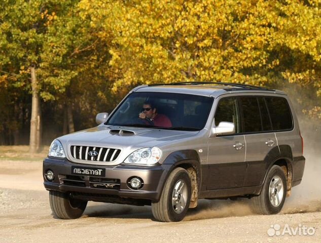 Лобовое стекло Hyundai Terrakan Лобовое стекло Hyundai Terrakan