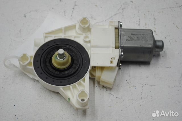 Стеклоподъемник задний левый Mercedes W166