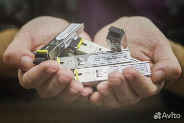 Соединительный шнур qsfp+ 40G 4х SFP +SR AOC 3м
