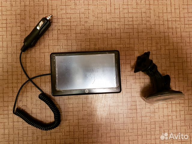 GPS-Навигатор с радар-детектором arena Pro 7500