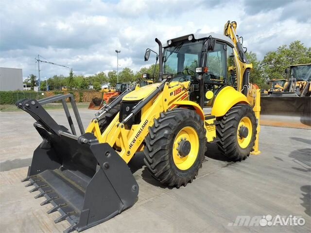 Экскаватор-погрузчик New Holland B115B