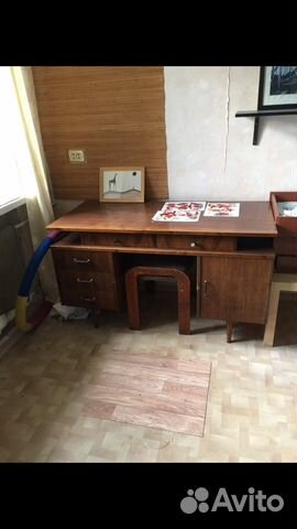 Письменный стол Письменный стол