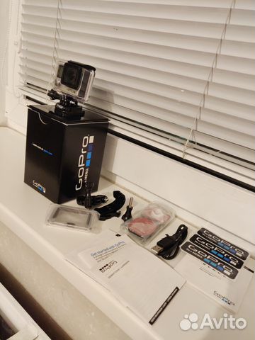 Новая Экшн-камера GoPro Hero 4 Black Edition Новая Экшн-камера GoPro Hero 4 Black Edition