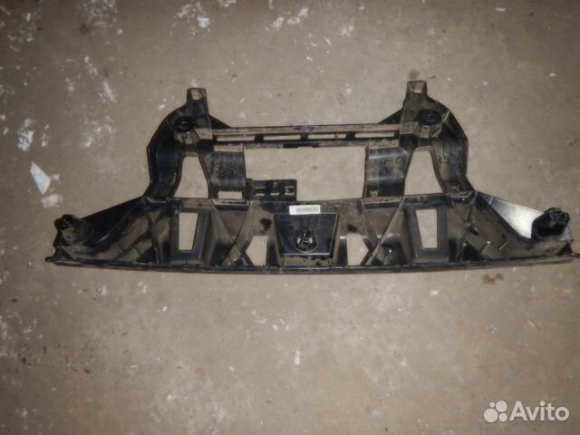 Кронштейн заднего бампера BMW X6 F16 Кронштейн заднего бампера BMW X6 F16