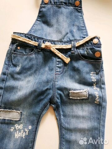 Джинсовый комбинезон Zara Джинсовый комбинезон Zara