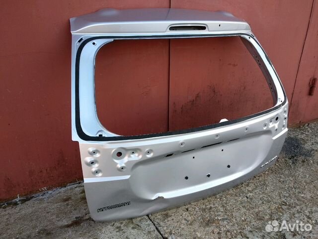 Крышка Mitsubishi Outlander 3 багажника дверь Крышка Mitsubishi Outlander 3 багажника дверь