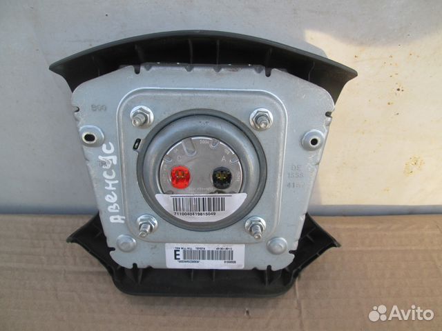 Тойота авенсис 2004-srs руль