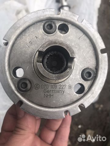 Распредвал на vw t5 2.5 R5 tdi Распредвал на vw t5 2.5 R5 tdi