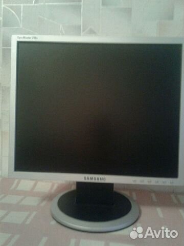 Монитор SAMSUNG