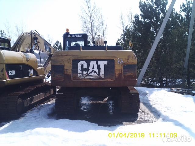 Гусеничный экскаватор CAT 320DL 2011 г.в