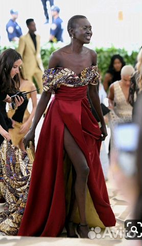 Роскошное вечернее платье Роскошное вечернее платье