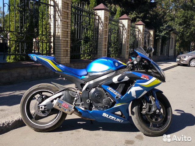 GSX 600