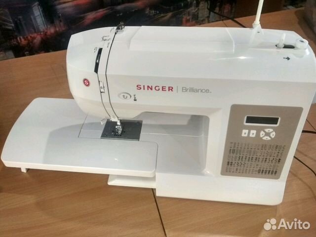 Швейная машина Singer brilliance 6180