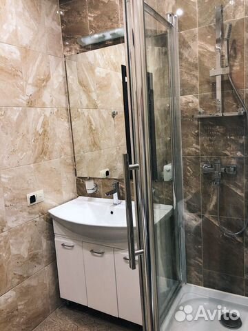 

1-к. квартира, 40 м², 8/10 эт.