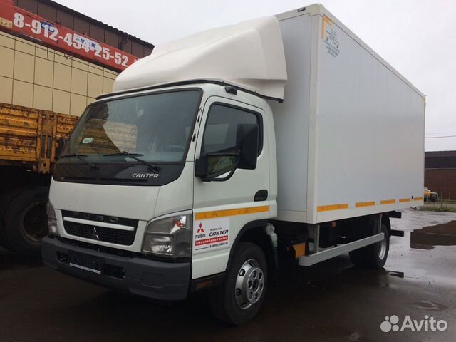 Mitsubishi Fuso Промтоварный фургон