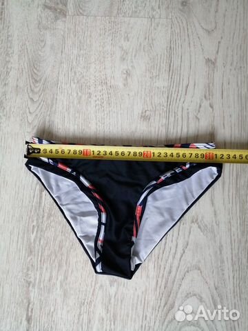Новые Женские синие плавки XS (40-42) Новые Женские синие плавки XS (40-42)