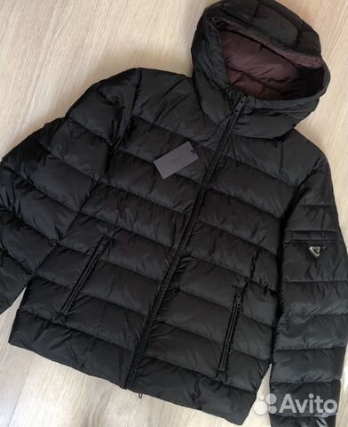 Пуховик Prada оригинал новый XL