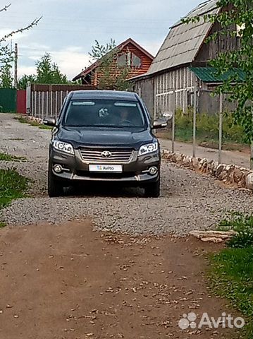 Toyota RAV4 2.0 AT, 2011, 80 000 км