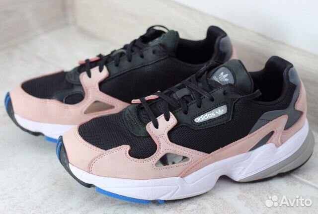 Кроссовки Adidas Falcon Кроссовки Adidas Falcon