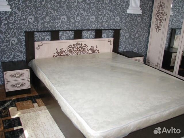 Кровать с ящиками Кровать с ящиками