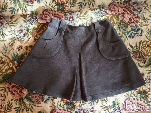 Школьная юбка Zara на девочку 13-14 лет Школьная юбка Zara на девочку 13-14 лет