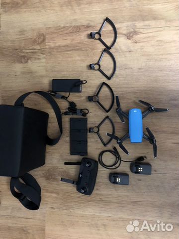 Квадрокоптер DJI Spark Combo