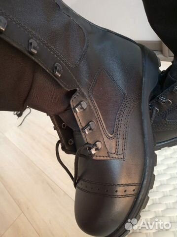 Ботинки с высокими берцами, натуральная кожа Ботинки с высокими берцами, натуральная кожа