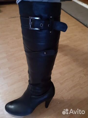 Сапоги черные кожаные на каблуке Karolina 40р Сапоги черные кожаные на каблуке Karolina 40р