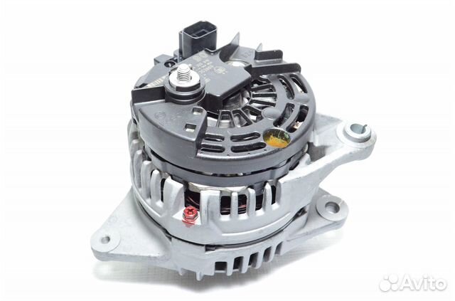 Генератор Митсубиси Харизма Восстановленный