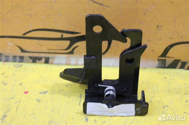 Замок капота Mercedes Ml W166 2014-2020 Замок капота Mercedes Ml W166 2014-2020