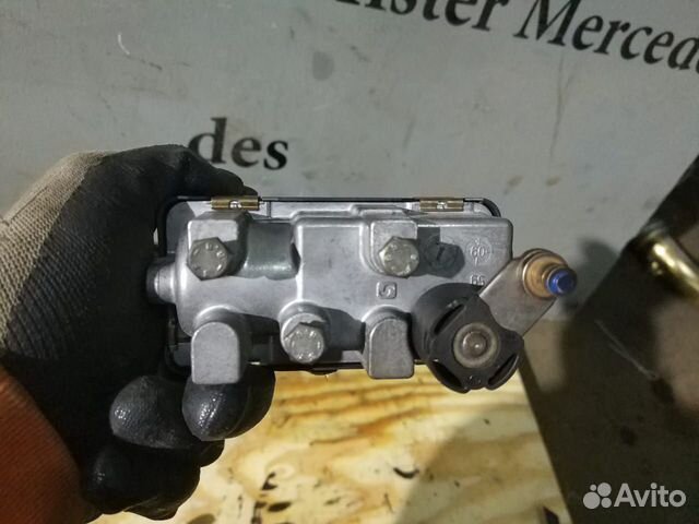 Актуатор сервопривода OM642 Mercedes W164