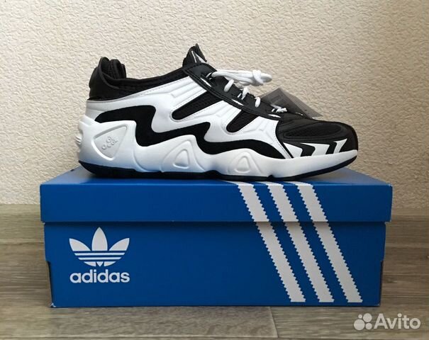 Кроссовки Adidas equipment FYW S-97 42 размер Кроссовки Adidas equipment FYW S-97 42 размер