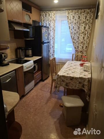 3-к квартира, 60 м², 1/9 эт.