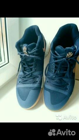 Продам оригинальные кроссовки Nike Irving 3