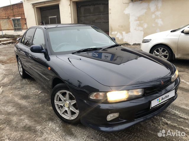 Mitsubishi Galant 1.8 AT, 1996, 300 000 км