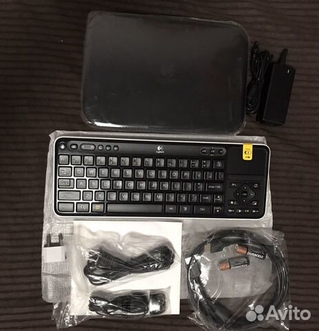 Медиа приставка Logitech Revue Медиа приставка Logitech Revue