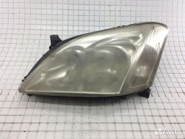 Фара левая Toyota Corolla E120 2001-2005 Фара левая Toyota Corolla E120 2001-2005