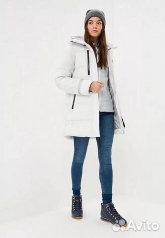 Пуховик Helly Hansen W adore puffy parka размер xs