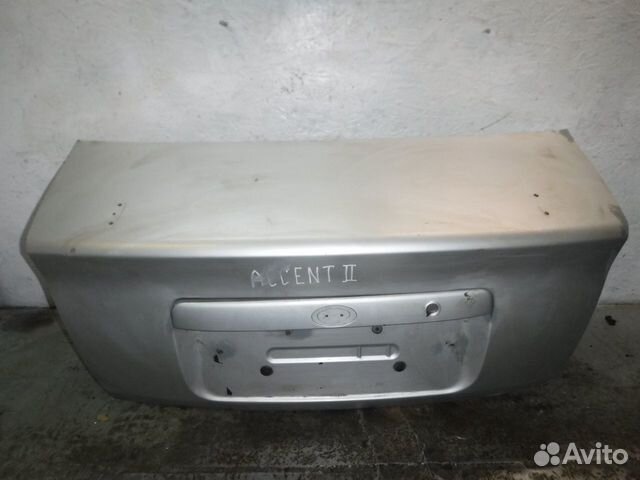 Крышка багажника Hyundai Accent 2 (+тагаз)