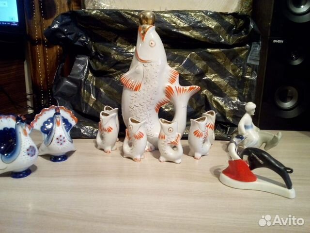Фарфоровые фигурки и набор Фарфоровые фигурки и набор