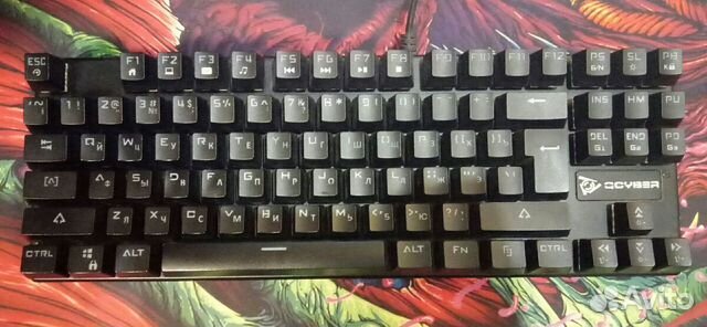 Игровая клавиатура qsyber dominator tkl