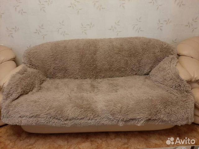 Диван два кресла из кожи Диван два кресла из кожи