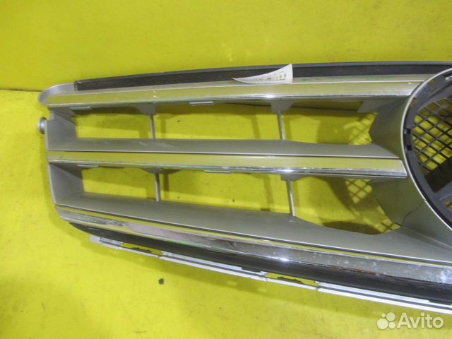 Решетка радиатора Mercedes C W204 (11-15) A2048800
